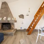 Nai Blue Horizon Ferienhaus *